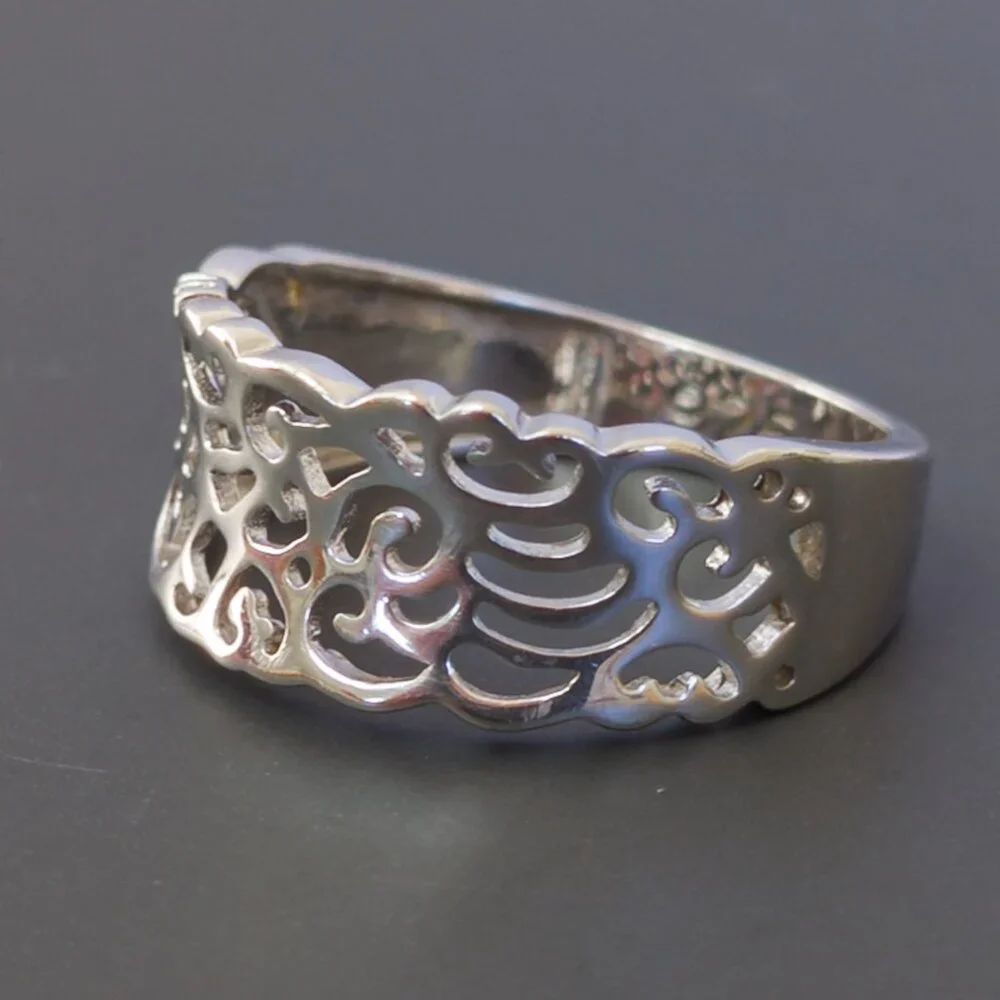 Sterling Openwork Scroll Band — Size 8